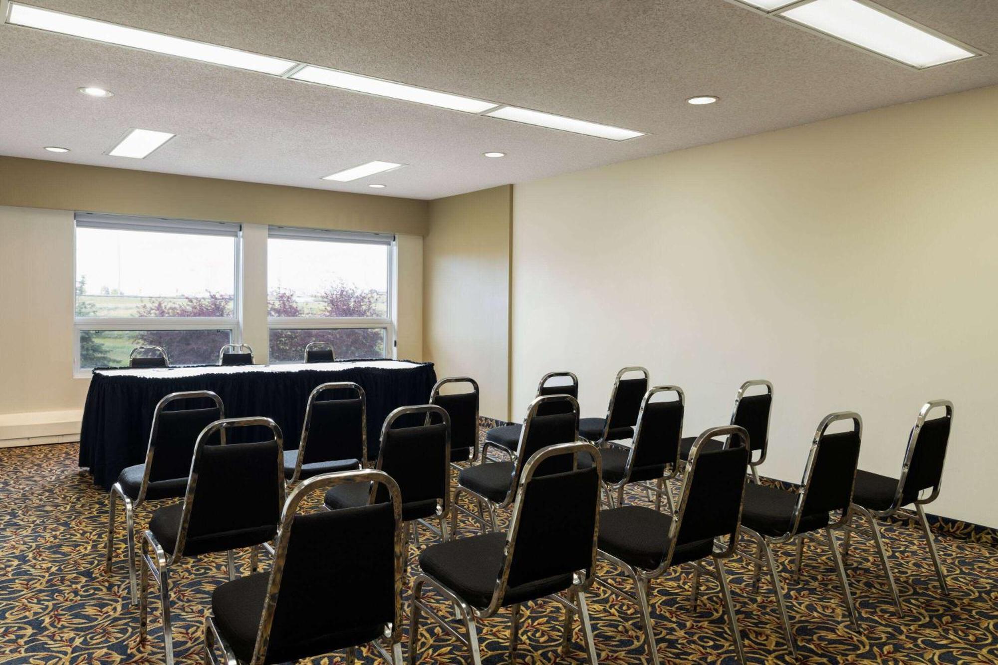 Super 8 By Wyndham Sherwood Park/edmonton Area 3* Sherwood Park