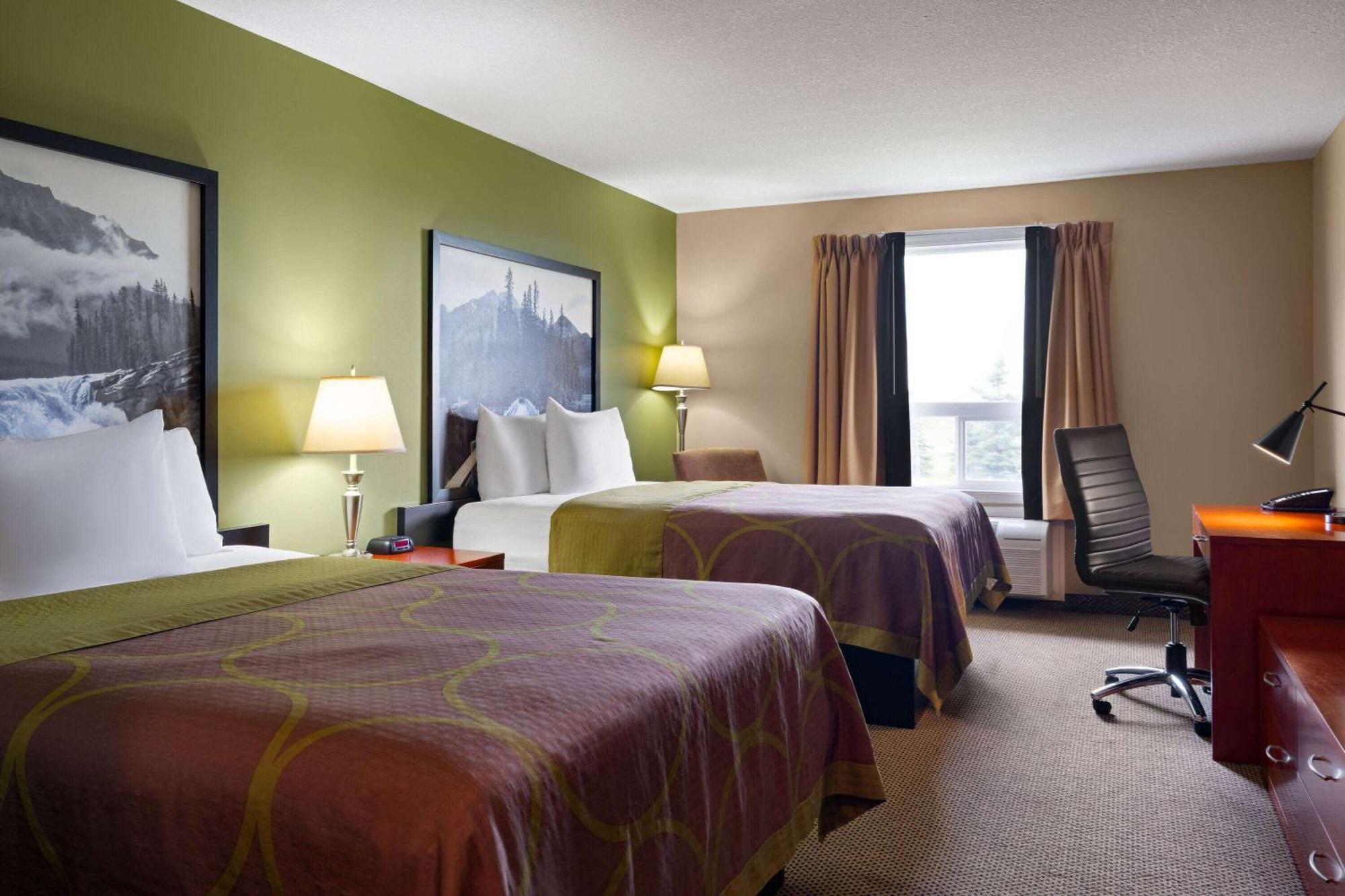 Super 8 By Wyndham Sherwood Park/edmonton Area Hotel